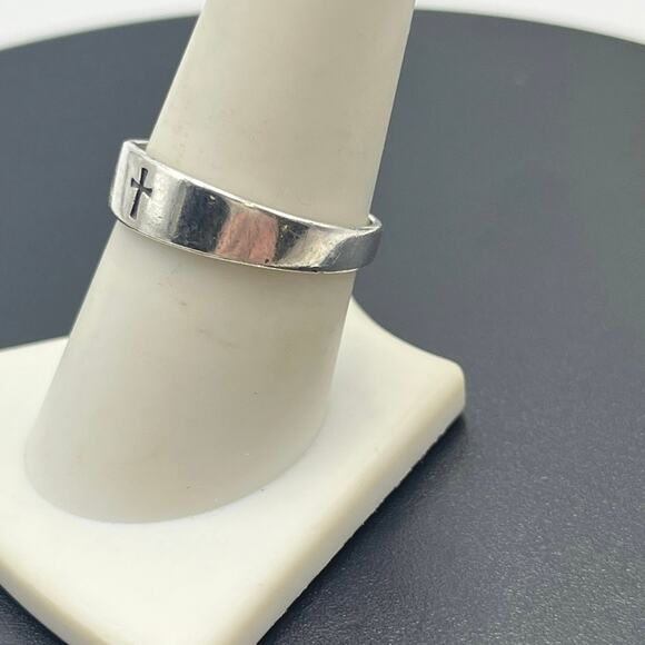 James Avery Sterling Silver Vintage Estate Signed Open Cut Out Cross Ring Sz 9 - Picture 5 of 8